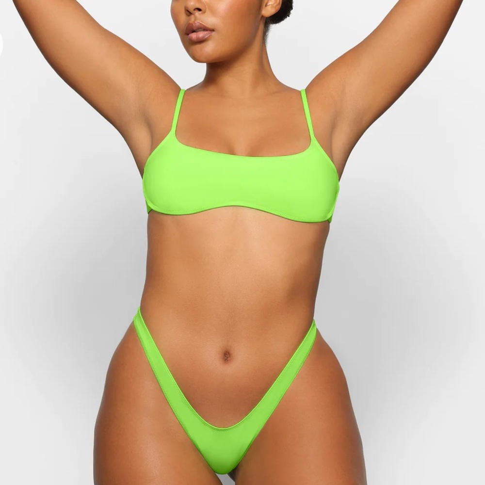 Skims neon green micro bikini SET